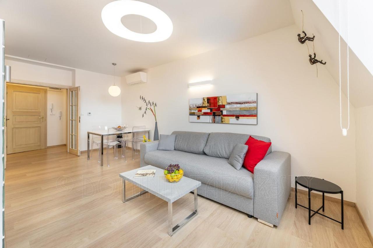 Karlova Old Town Apartamento